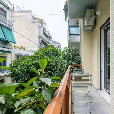 Astrea 1- Bedroom In Apartment